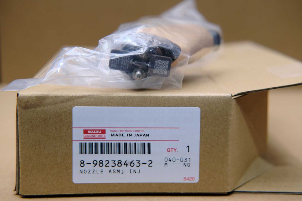 OE Isuzu 8982384632 Injector