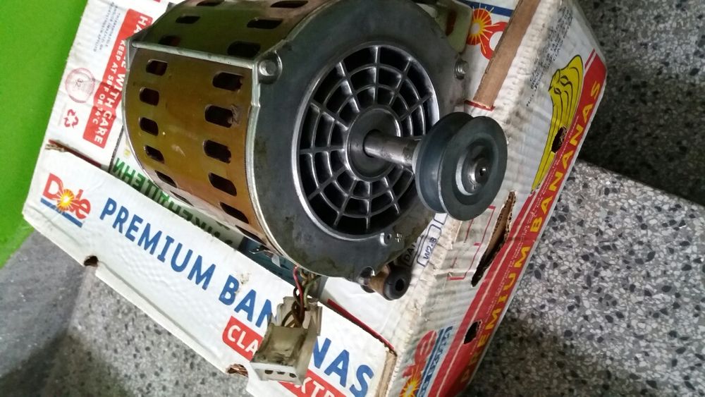 Електромотор момофазен