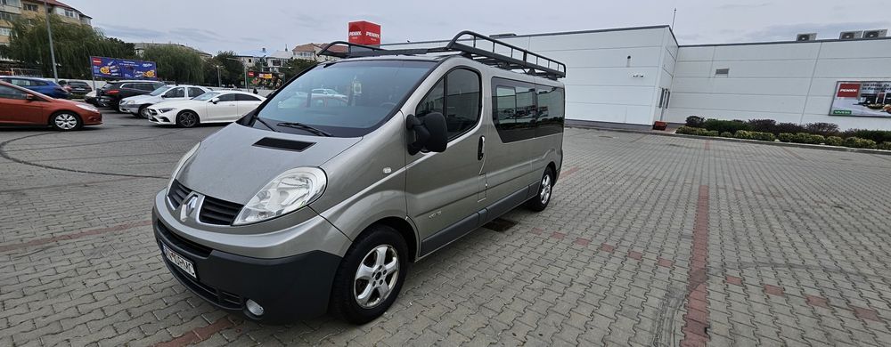 Renault Trafic Long 8+1 2008