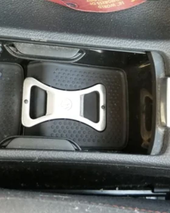 Organizator VW,despărțitor cotiera