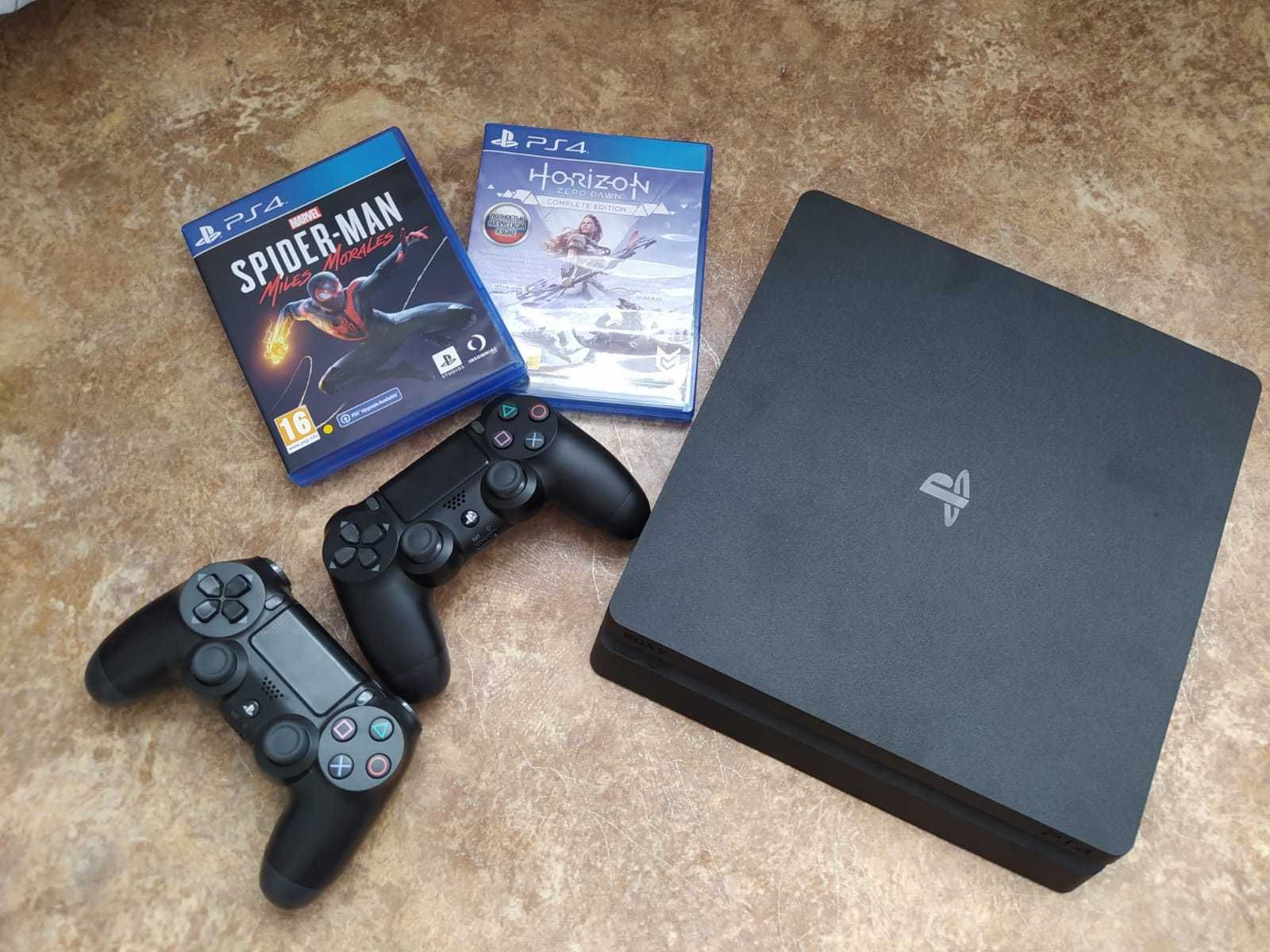 Sony PlayStation 4 slim