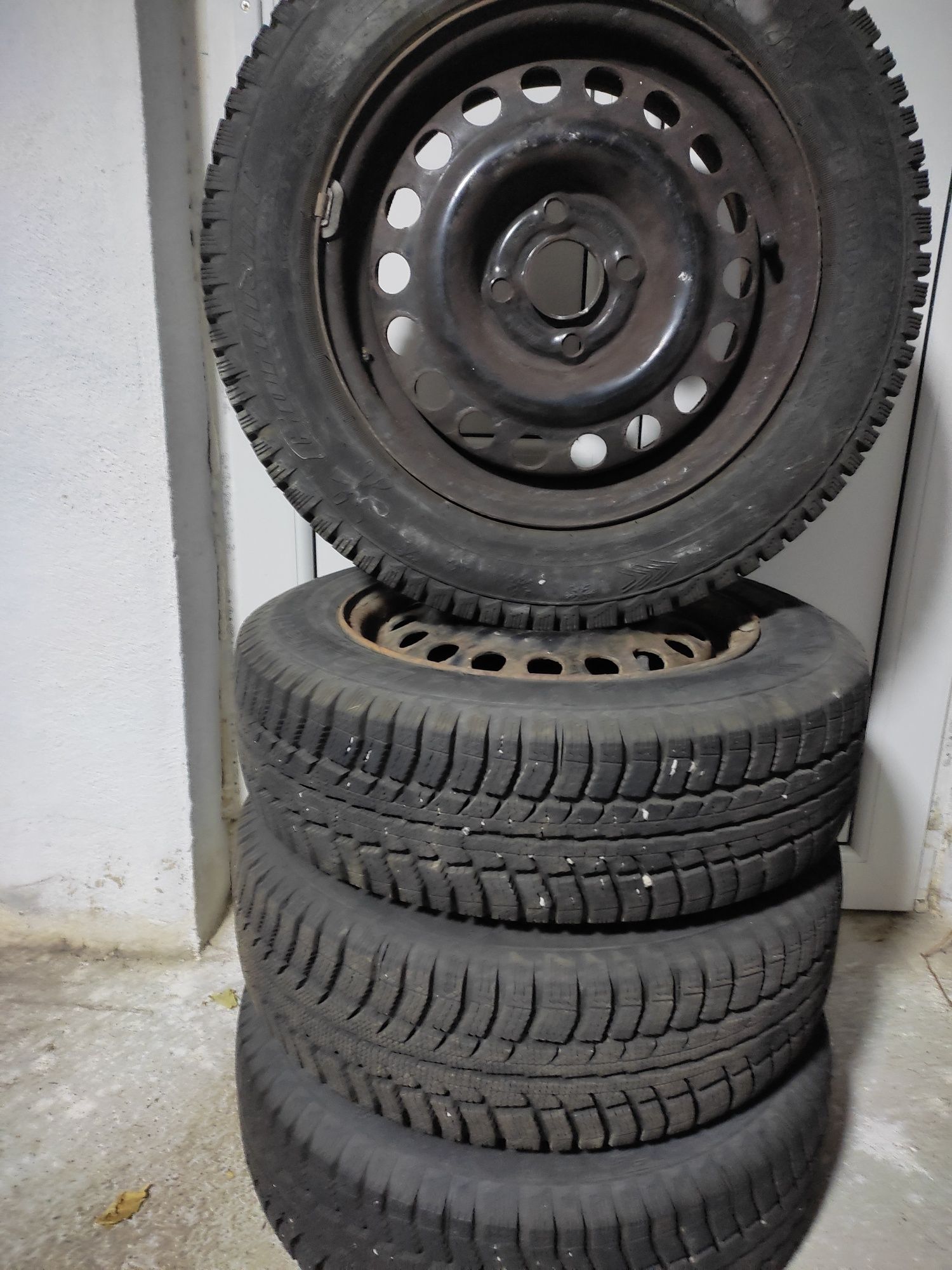 Anvelope vara,iarna 175/65 R14; 175/65r15