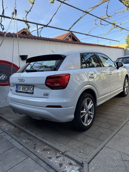 Vand Audi Q2 35 TDI quattro S-tronic S -line ! Accept variante auto