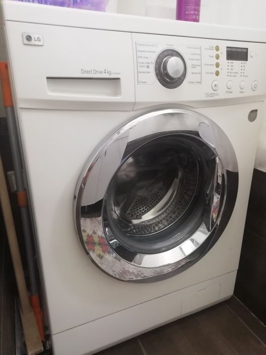 Продам стираральную машинку LG 4кг