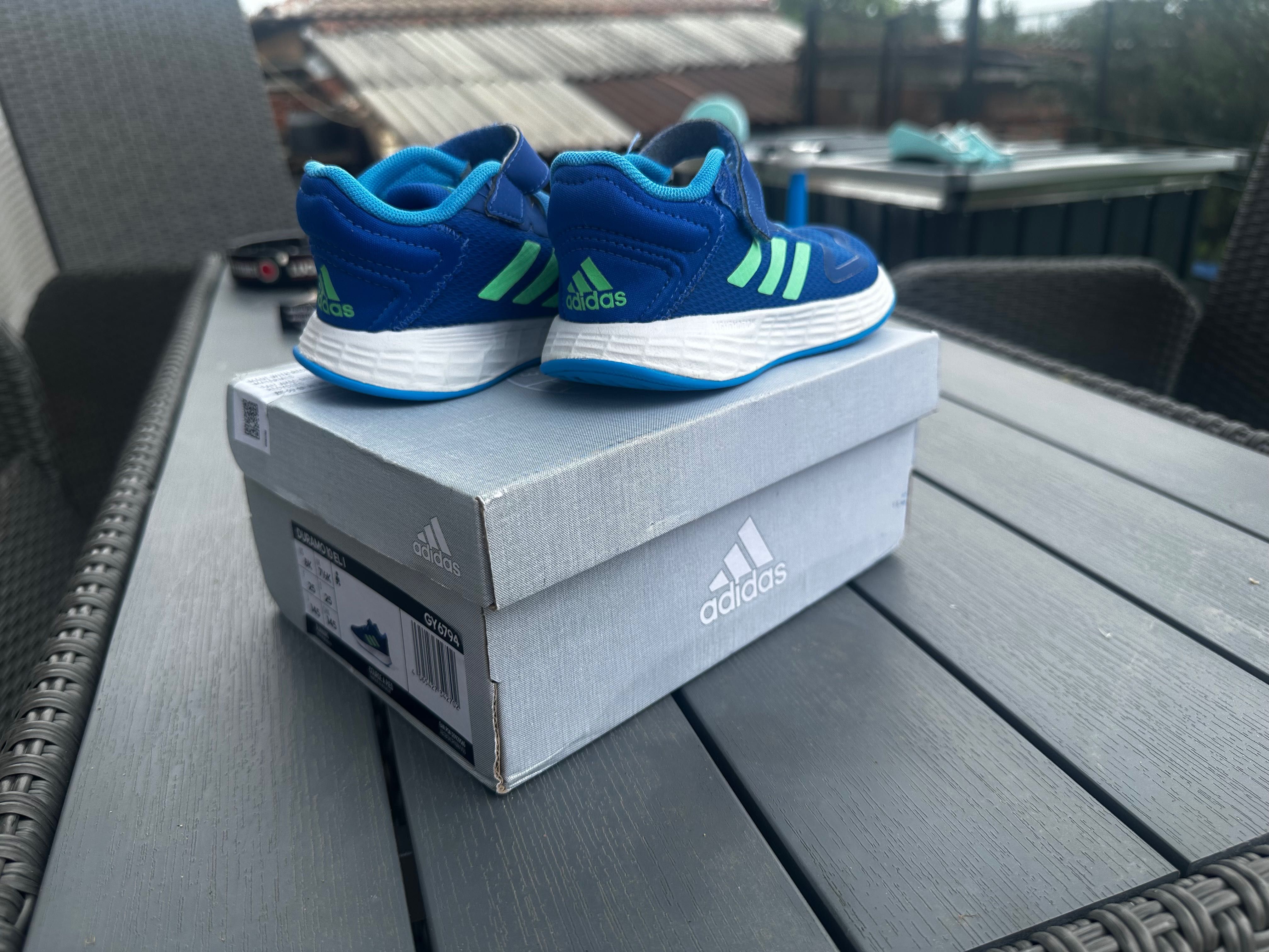 Детски маратонки Adidas Duramo