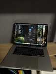 MacBook Pro 16 inch 2019 i7 16 ram 512 gb