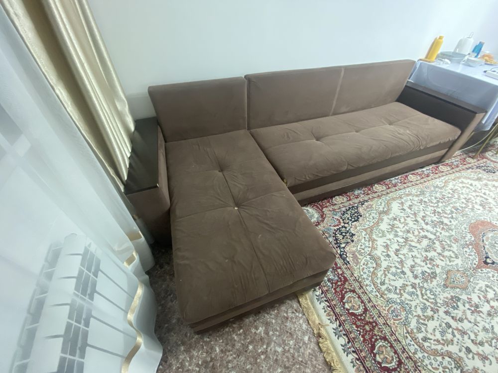 Продам угловой диван