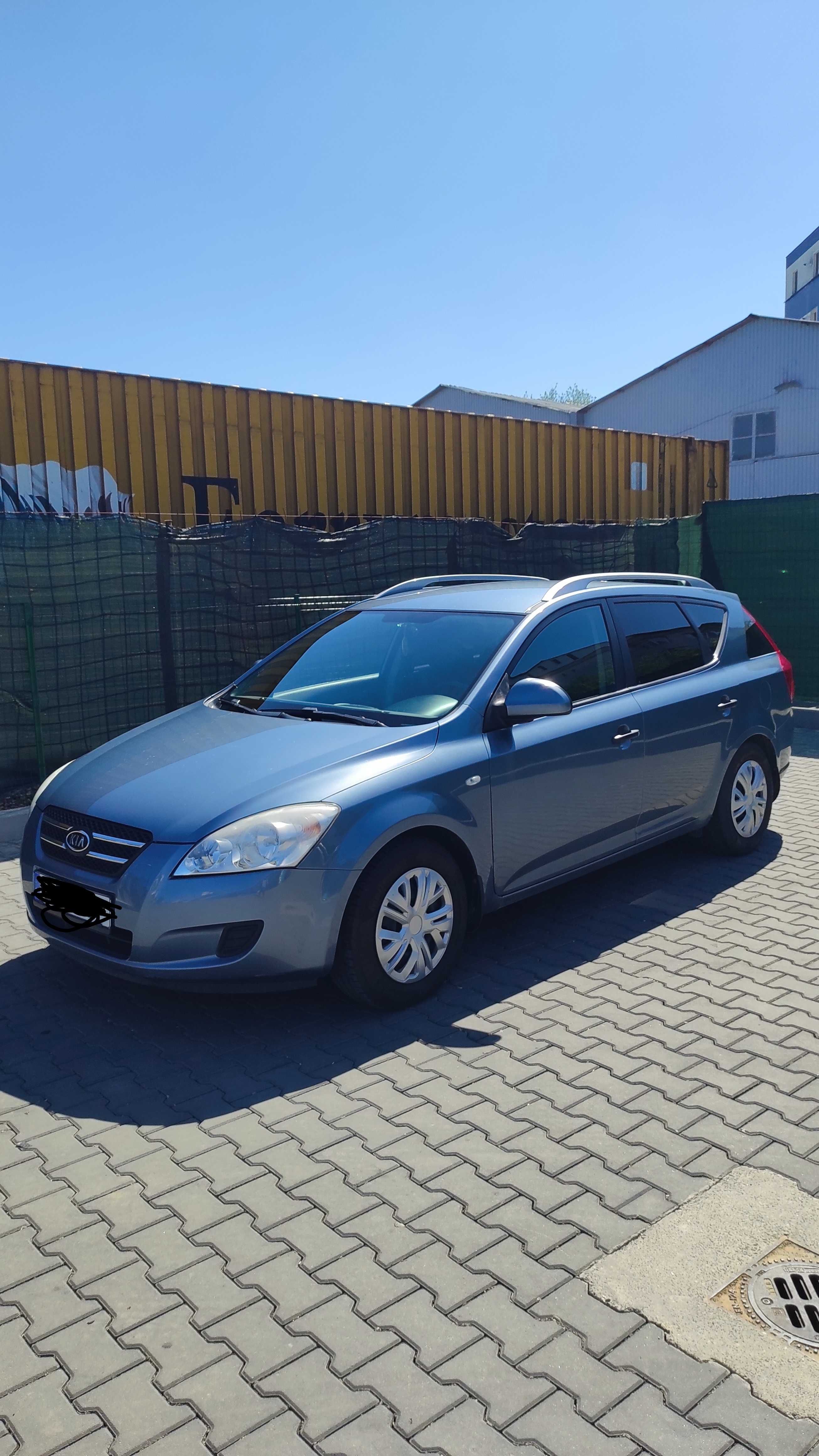KIA CEED SW  1.4 - 109 CP ( 2008 )