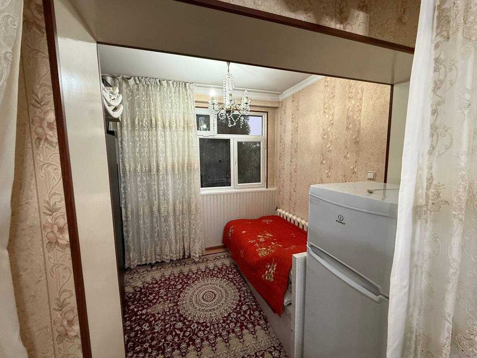 4 хонали, Юнусобод 4-квартал, универсам