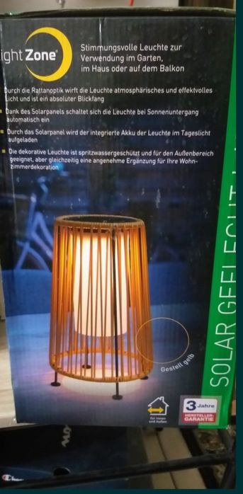 Plafoniera/lampa de podea