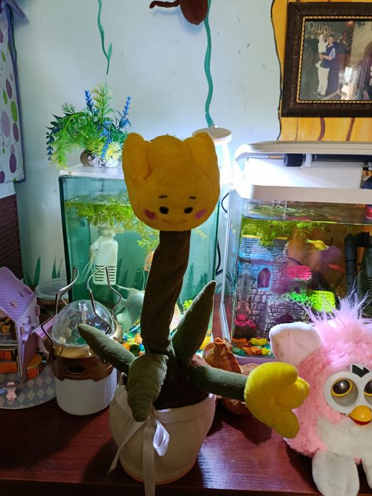 Продаю разные игрушки  на батарейках разные, много