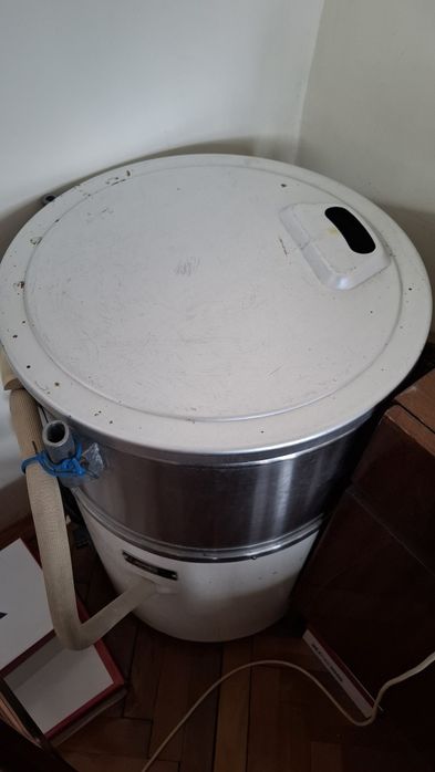 Подаряват се уредите от снимките