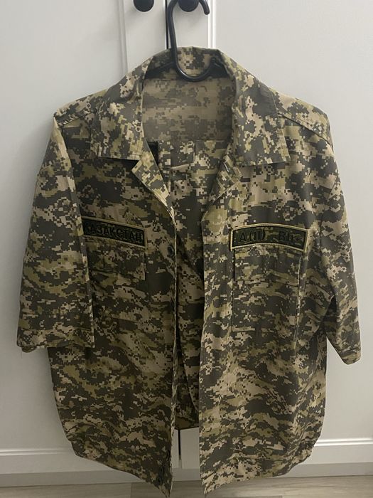 Продам полевую одежду,52 р -5000 тг