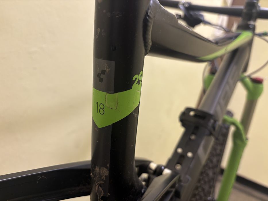 Алуминиев велосипед Cube Stereo 29 цола