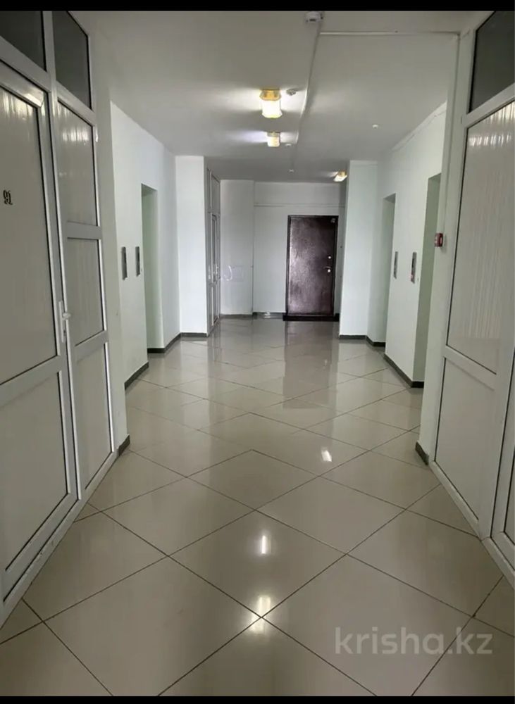 2к кв посуточно, Актобе, Керуен центр, ЖК Ажары