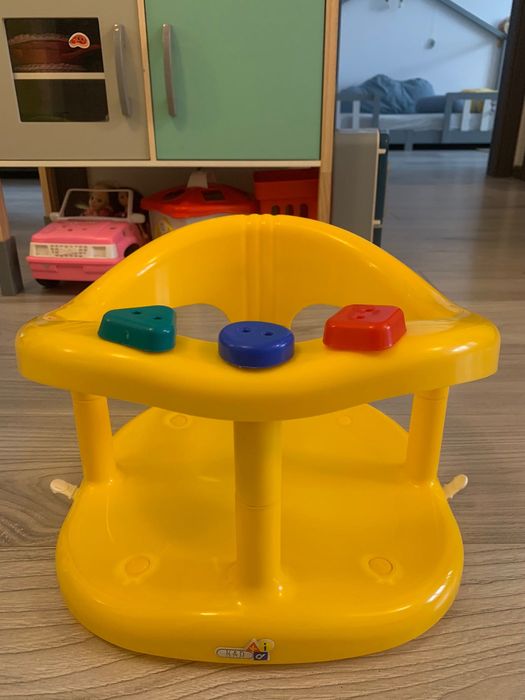 Scăunel de baie cu ventuze