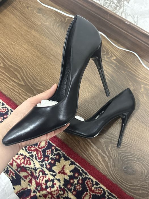 Туфли,каблук. Черный цвет.