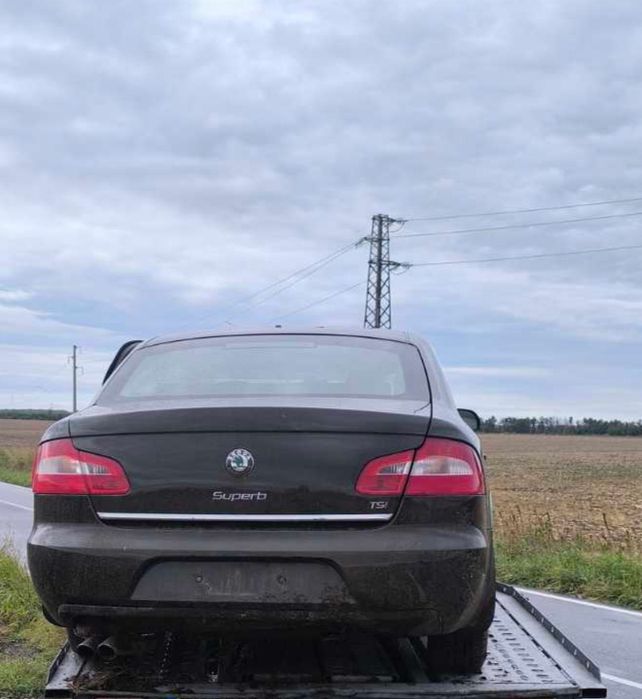Skoda Superb 2013г. 1.8TSI на части