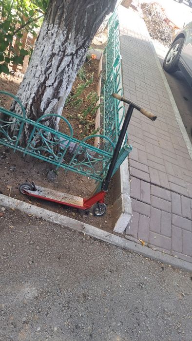 Продам или обменяю самакат трюковой