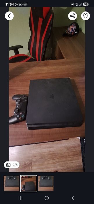 Playstation 4 , PS4