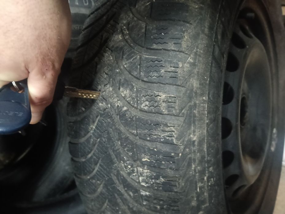 Cauciucuri iarna plus jante 195/65/15