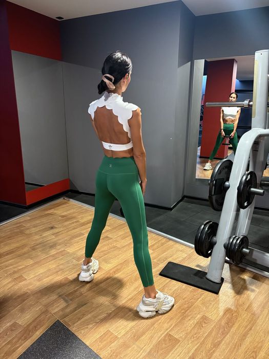 Дамски спортен топ