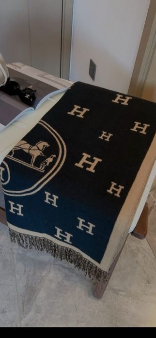 Fular Hermes, model 2026