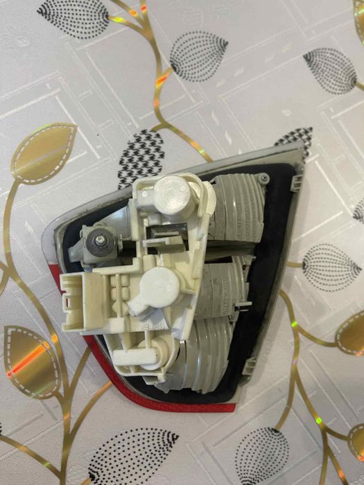 Stopuri spate BMW Seria 3 E90