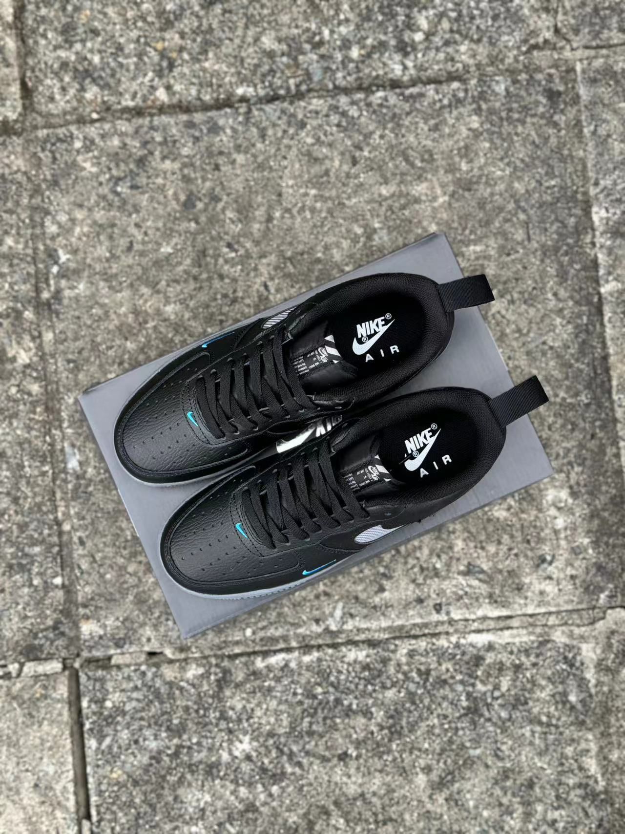 Nike Air Force 1 Low "Black/Blue