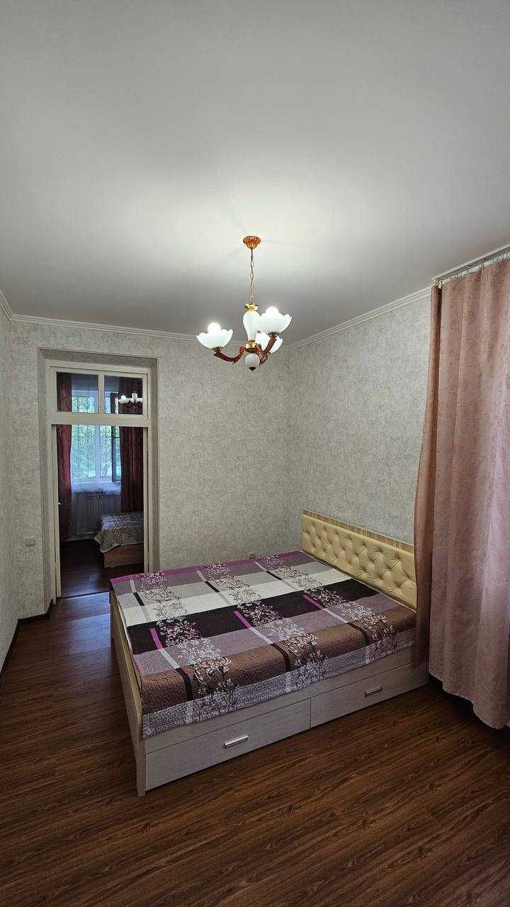Отличная 2 комн квартира. Новомосковская