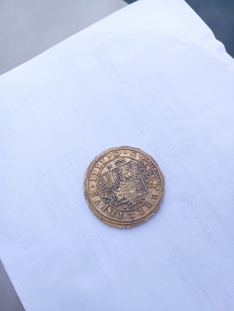 Moneda veche din anul 1637 cine este interesat
