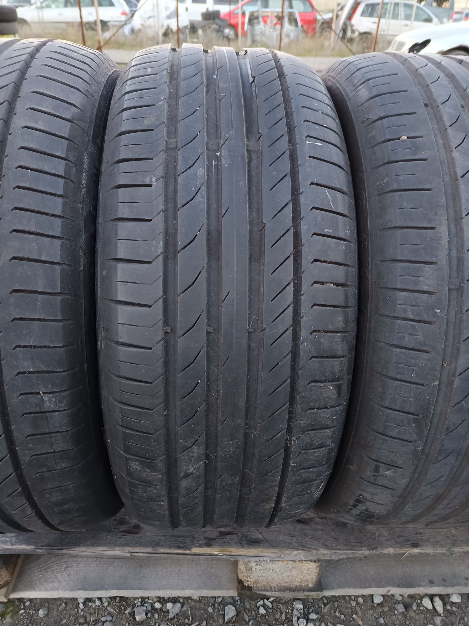 245 50 R18 Continental Дот 1017