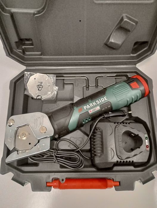 Decupator Multifuncțional 12v PMSA B2 Parkside 140 lei