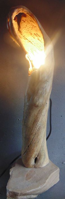 Ръчно изработена арт лампа