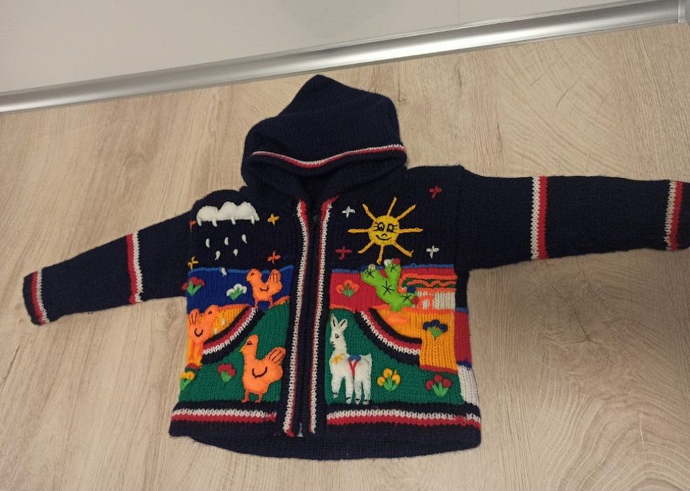 Pulover bebe 6-9 luni. Impecabila