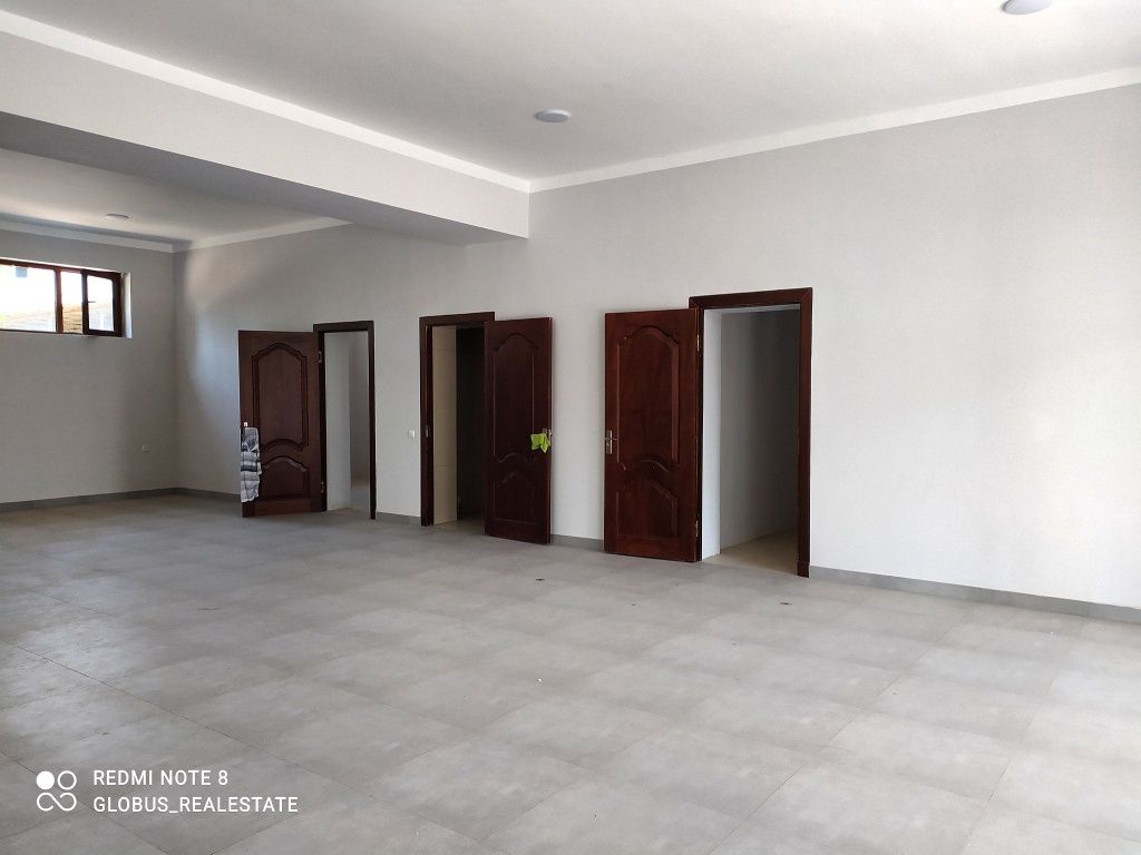 Янги бозорда 430м² Магазин сотилади!