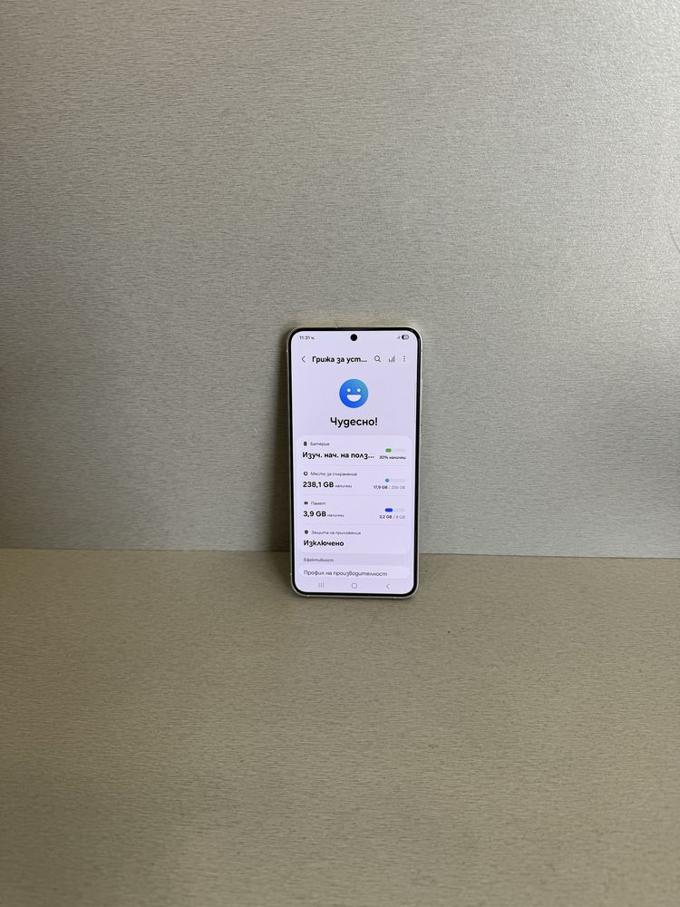 Продавам отличен Samsung S24 256 GB