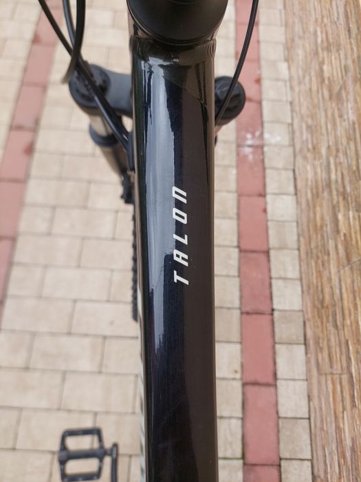 Bicicletă GIANT și WHITE bărbătească/ damă  roți 29