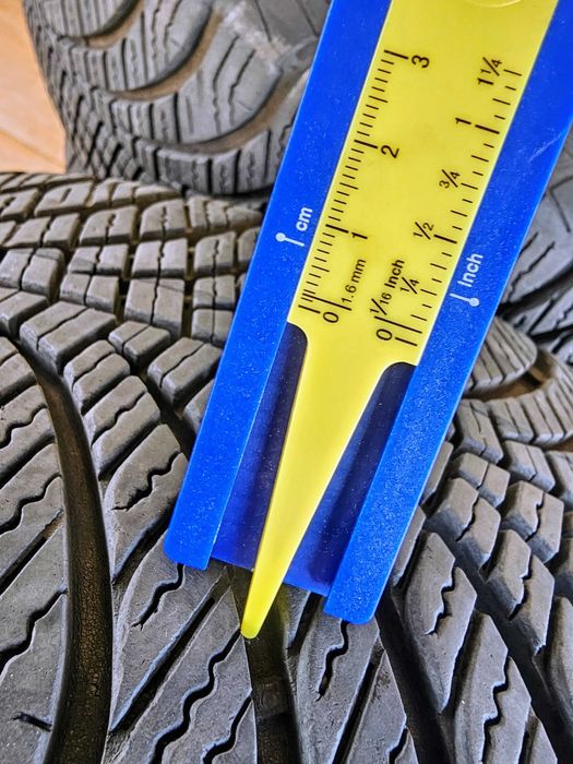 Set roti AllSeson iarna-vara VW 195 65 R15 GOODYEAR profil 7mm DOT21