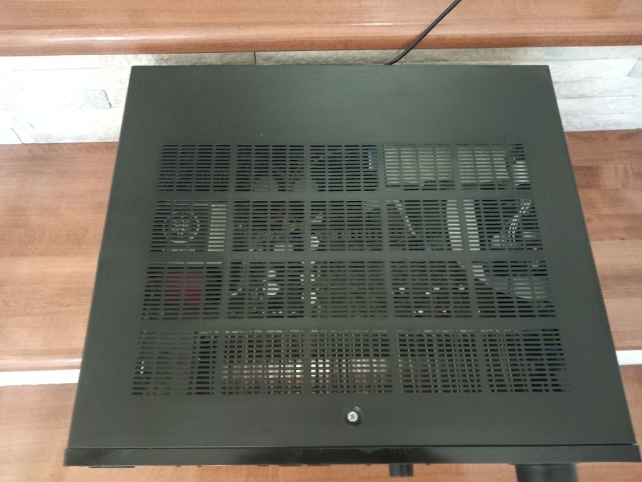 Amplituner Yamaha RX-V457