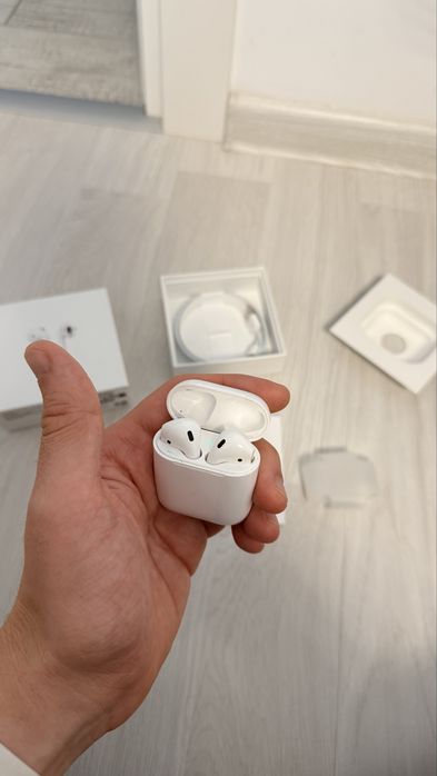 Casti AirPods 2 Originale Apple