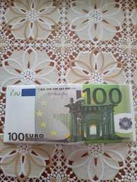 Portofel 100 euro