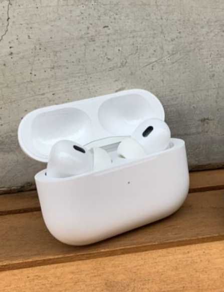 Продавам нови AirPods 2 Pro