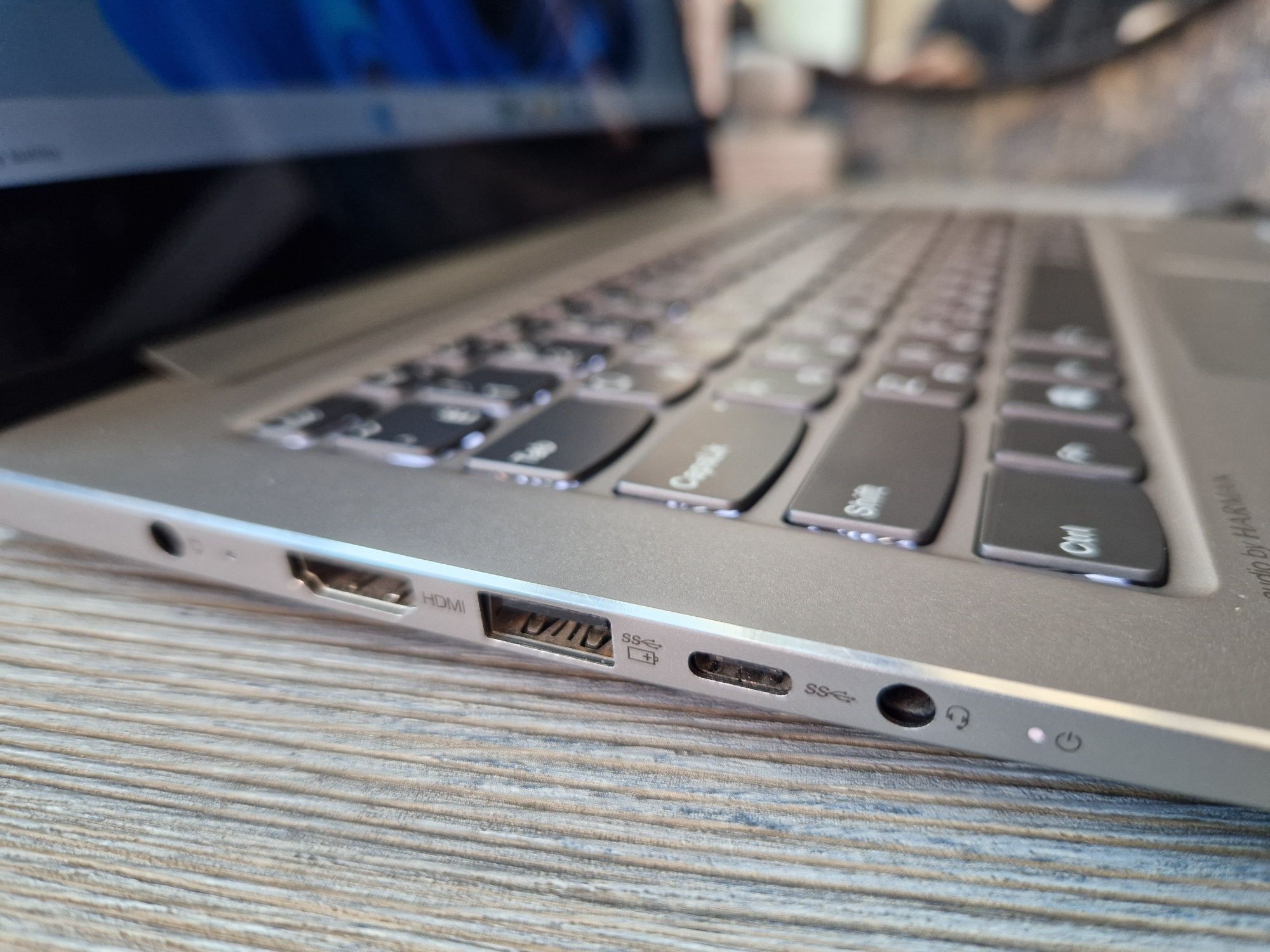 Ультрабук Lenovo состояние отличное модель  530S-14IKB