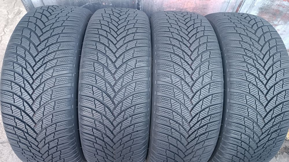 215/55/18 Firestone, dot22