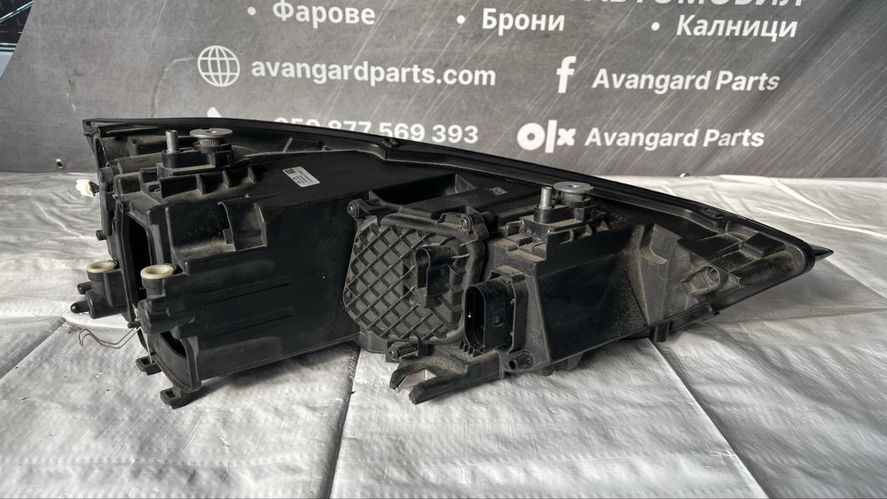Десен и ляв фар Audi A1 (2016-2018)
