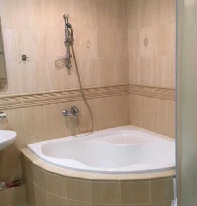 Дава се под наем Едностаен апартамент в Пловдив, Централна гара - 40 кв.м за 229.5 € - Снимка #2