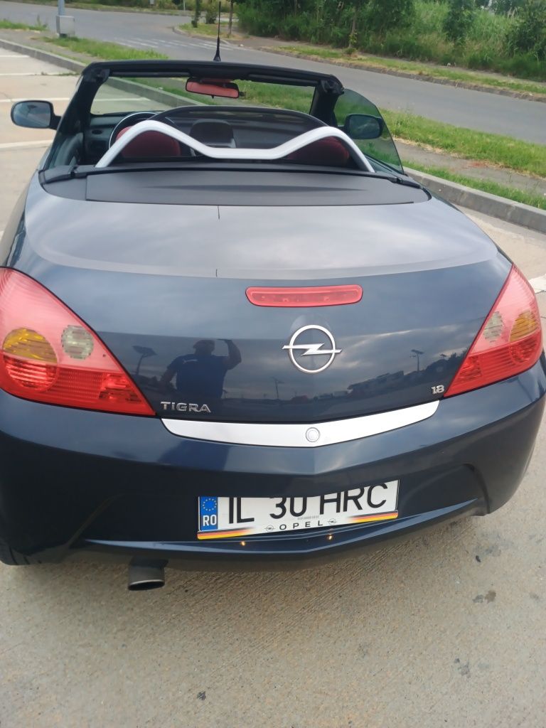 Opel tigra roadster 1.8