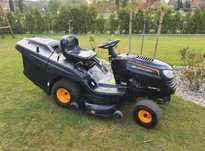 Tractoras tuns gazon