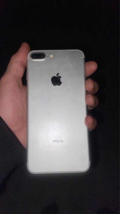 Обменяю iPhone 7+